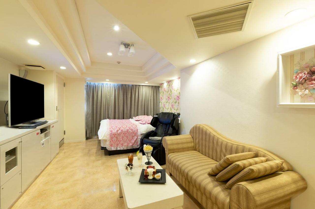 Gifu Un (Adults Only) Hotel Eksteriør billede